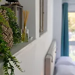 Le Vallaya Suites&spa *