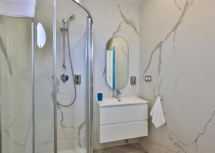 Le Vallaya & * Menton